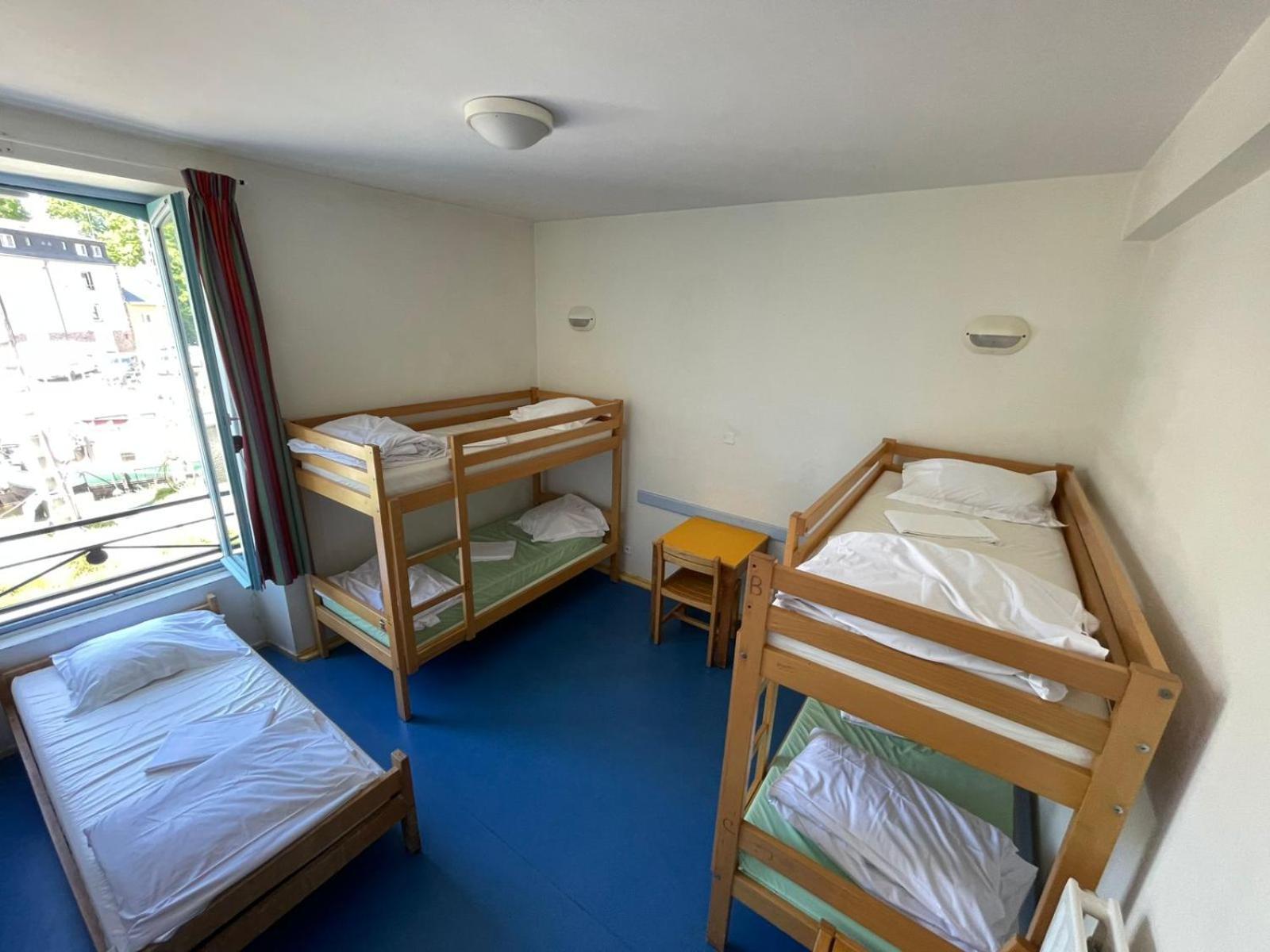 Hostel Ренн Экстерьер фото